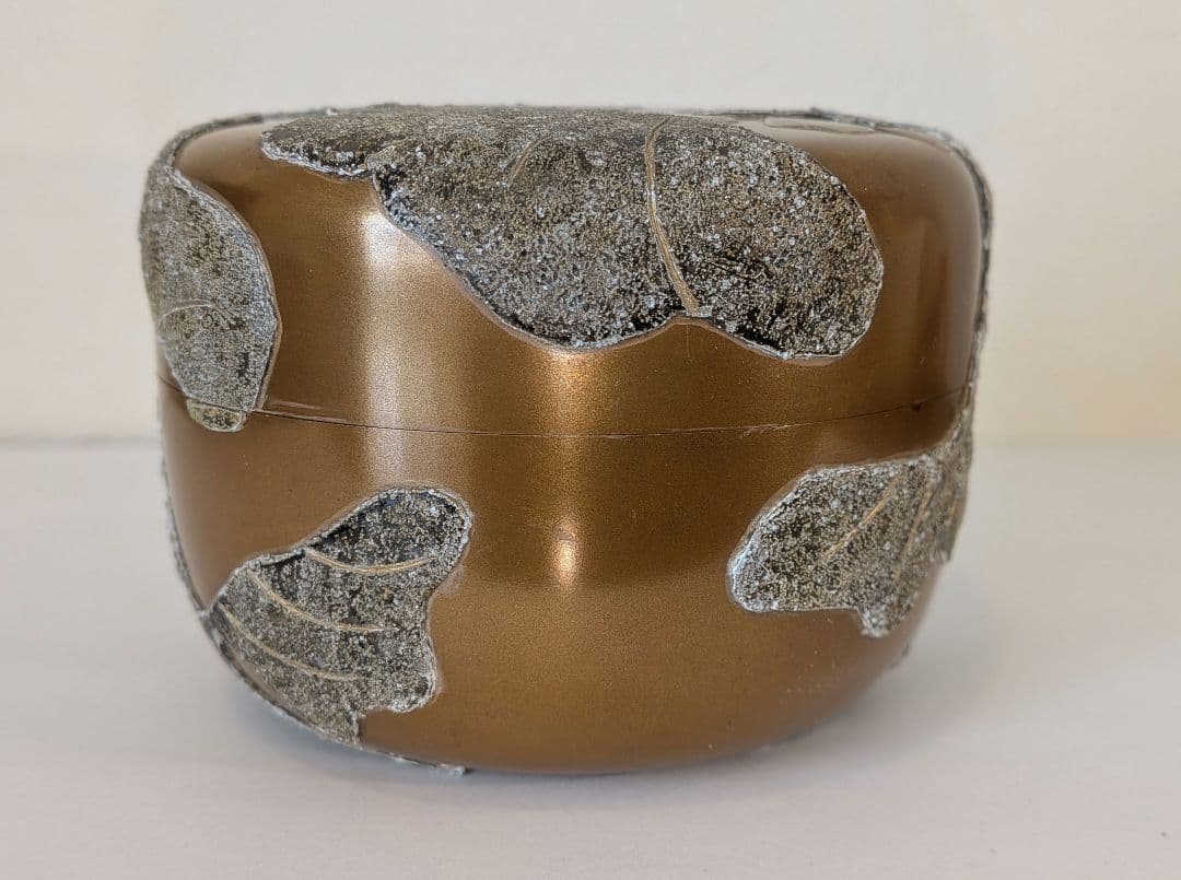 『粉溜水葵蒔絵』　新家新斉　平棗　茶道具　茶器　新斎　螺鈿　金