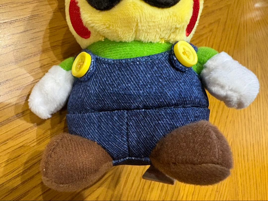 ルイージピカチュウ マスコット、ぬいぐるみ