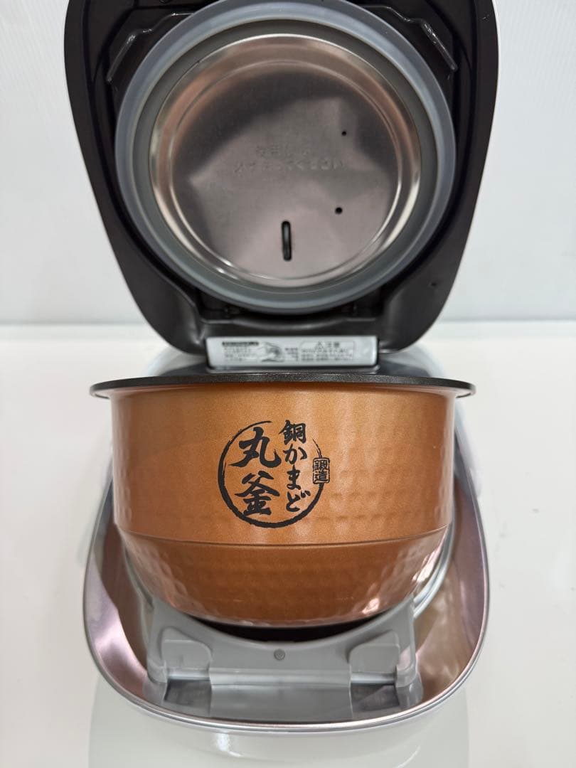 TOSHIBA 真空圧力IHジャー炊飯器RC-10VSV 2024年製