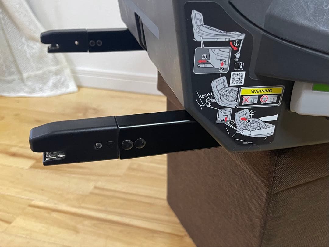 【綺麗】コンビ 新生児チャイルドシート ザエス THE S ZA R129