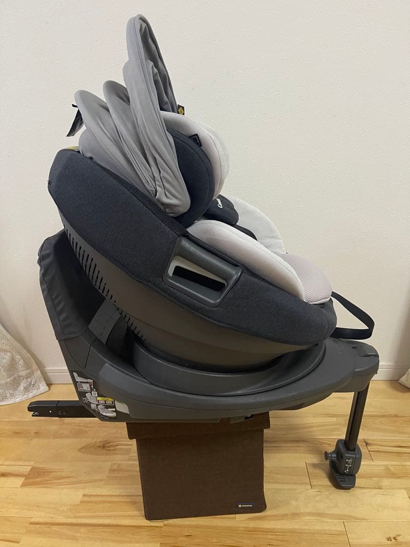 【綺麗】コンビ 新生児チャイルドシート ザエス THE S ZA R129