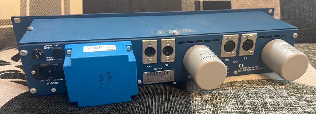 マイクプリ　TubeTech MP 1A