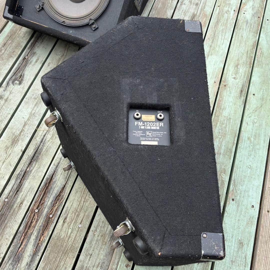 ドラえもん君1 ELECTRO-VOICE FM-1202ER