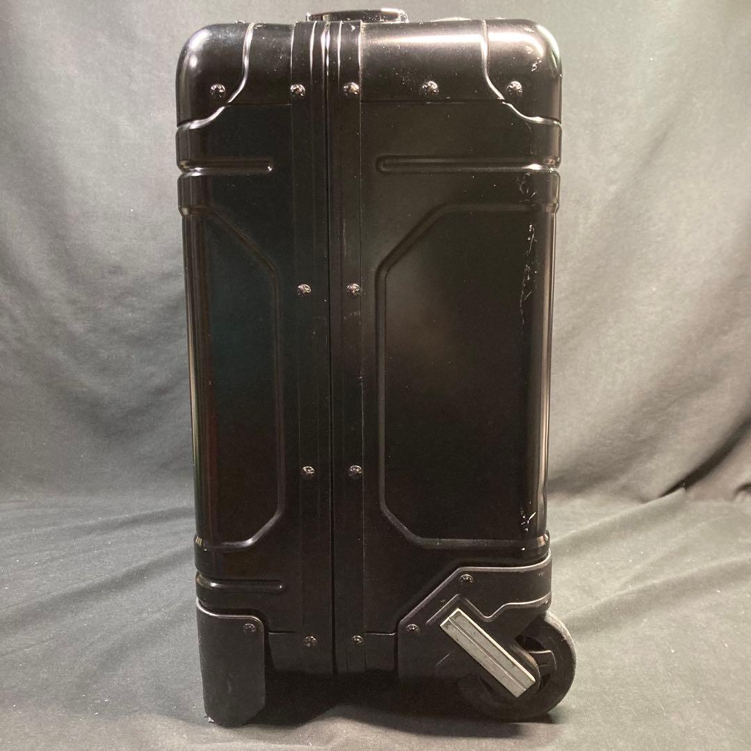 《ゼロハリバートン》キャリーケース ブラック 2輪 鍵なし