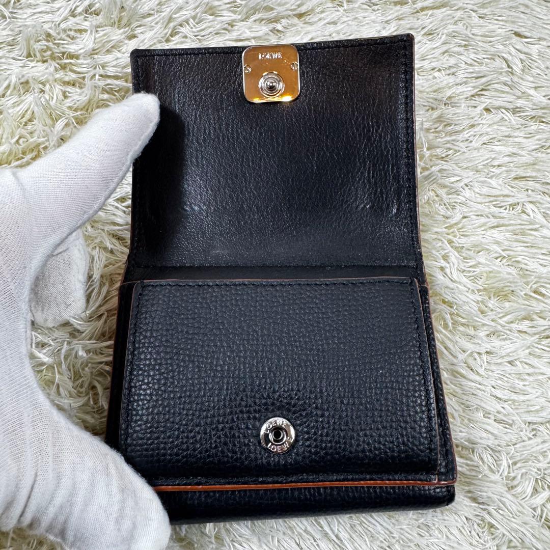 大人気✨ロエベ　トライフォールドウォレット　三つ折り財布　アナグラム　黒