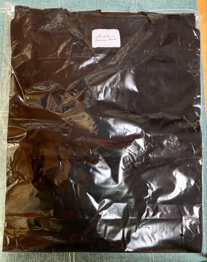 コディサンダーソンと増田貴久さんのコラボTシャツ　黒