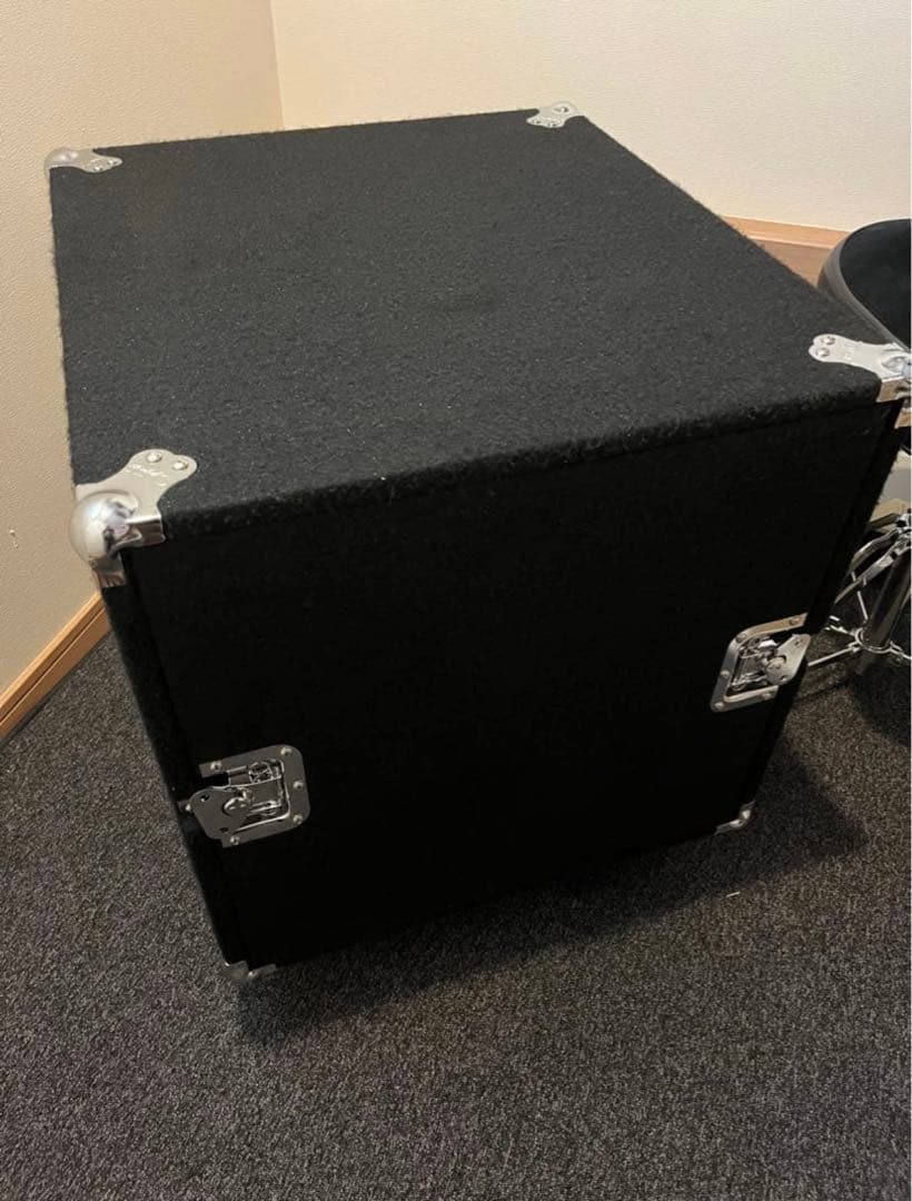 YAMAHA P1000S パワーアンプ+classic pro 10Uラック