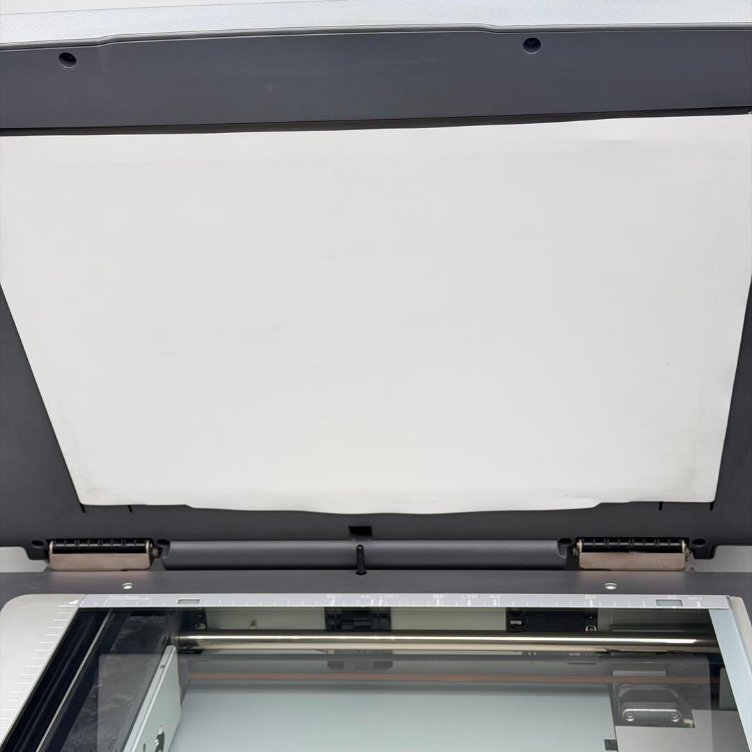 ES-10000G 　フラットベッドスキャナー