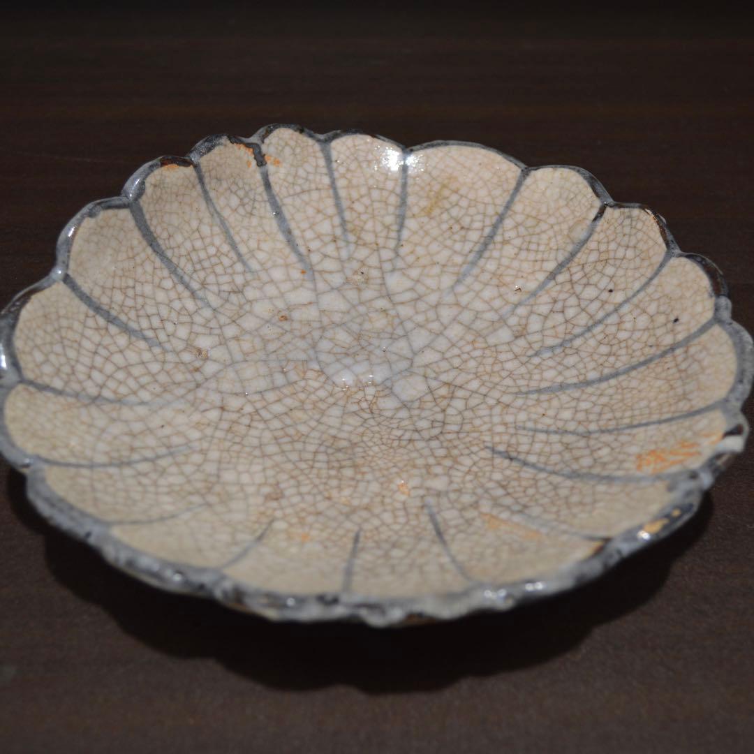 絵瀬戸　菊花型皿