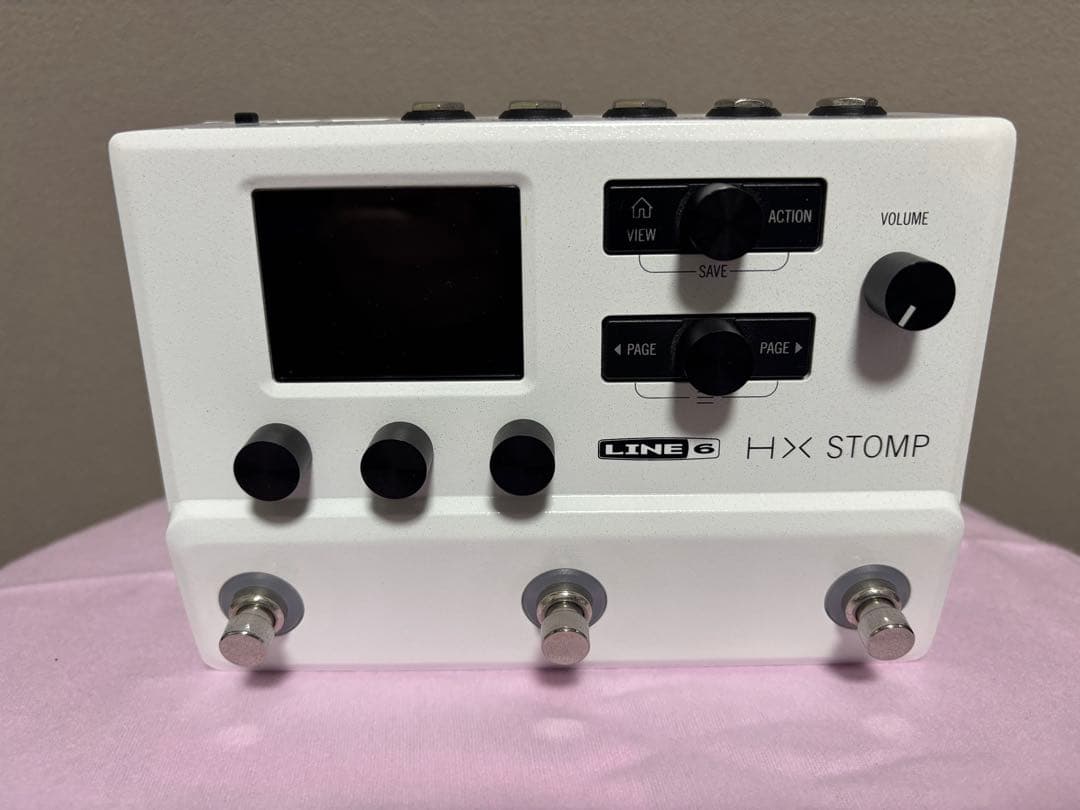 White限定カラー　LINE6 HX STOMP