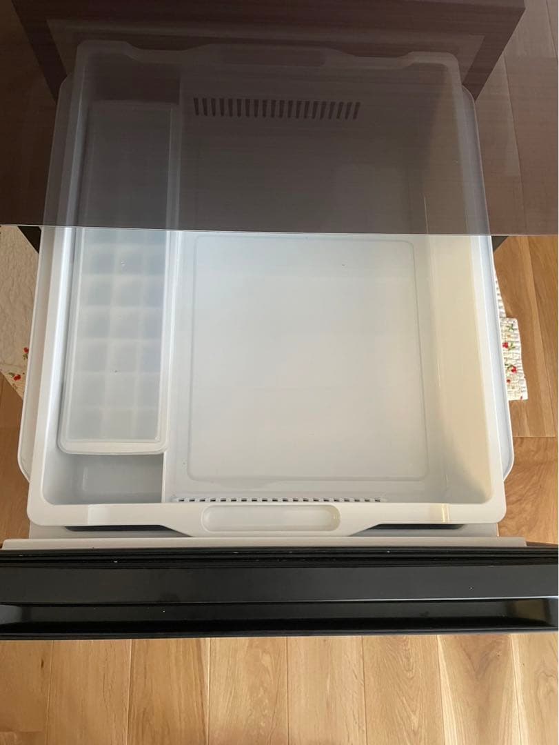 Hisense HR-G2801BR 3ドア冷蔵庫 282L 2020年製