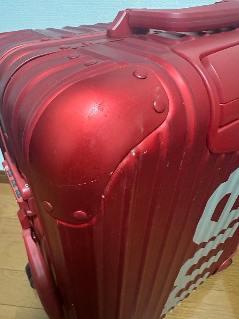 Supreme x RIMOWAキャリーケース red