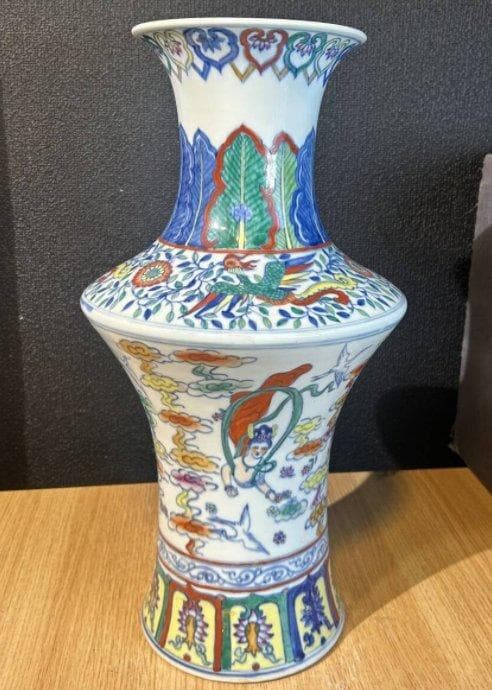 S8015　大清擁正年製　五彩　大花瓶　花瓶　花器　中国花瓶　中国古美術