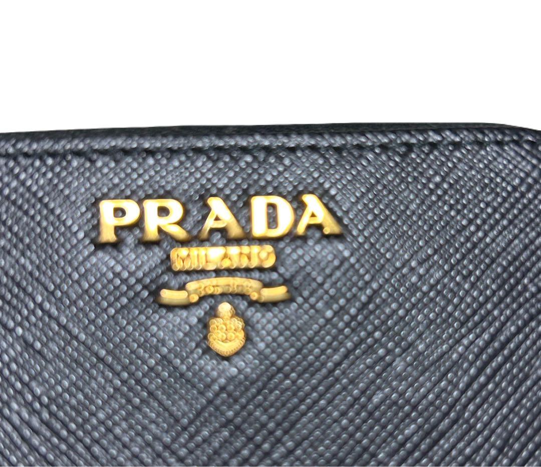 【新品未使用】PRADA プラダ　ケース　財布　【平日当日発送可◎】