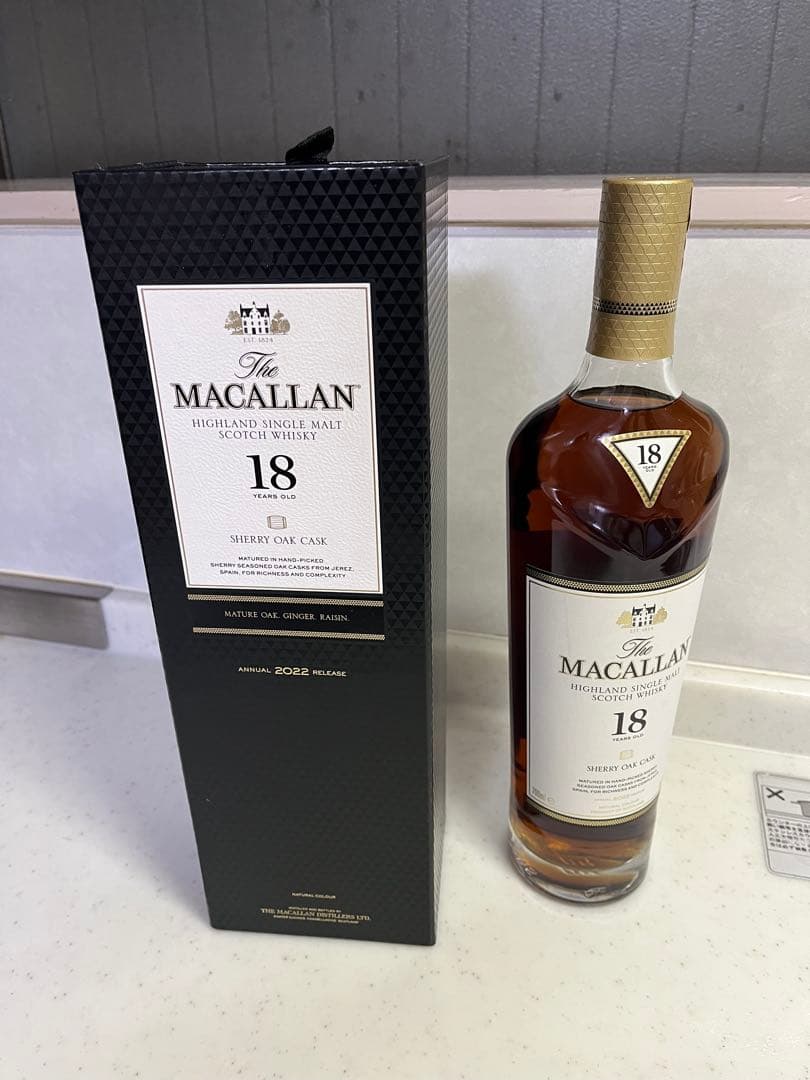 【新品未開封】マッカラン18年　シェリーオーク 2022 箱付き 正規品