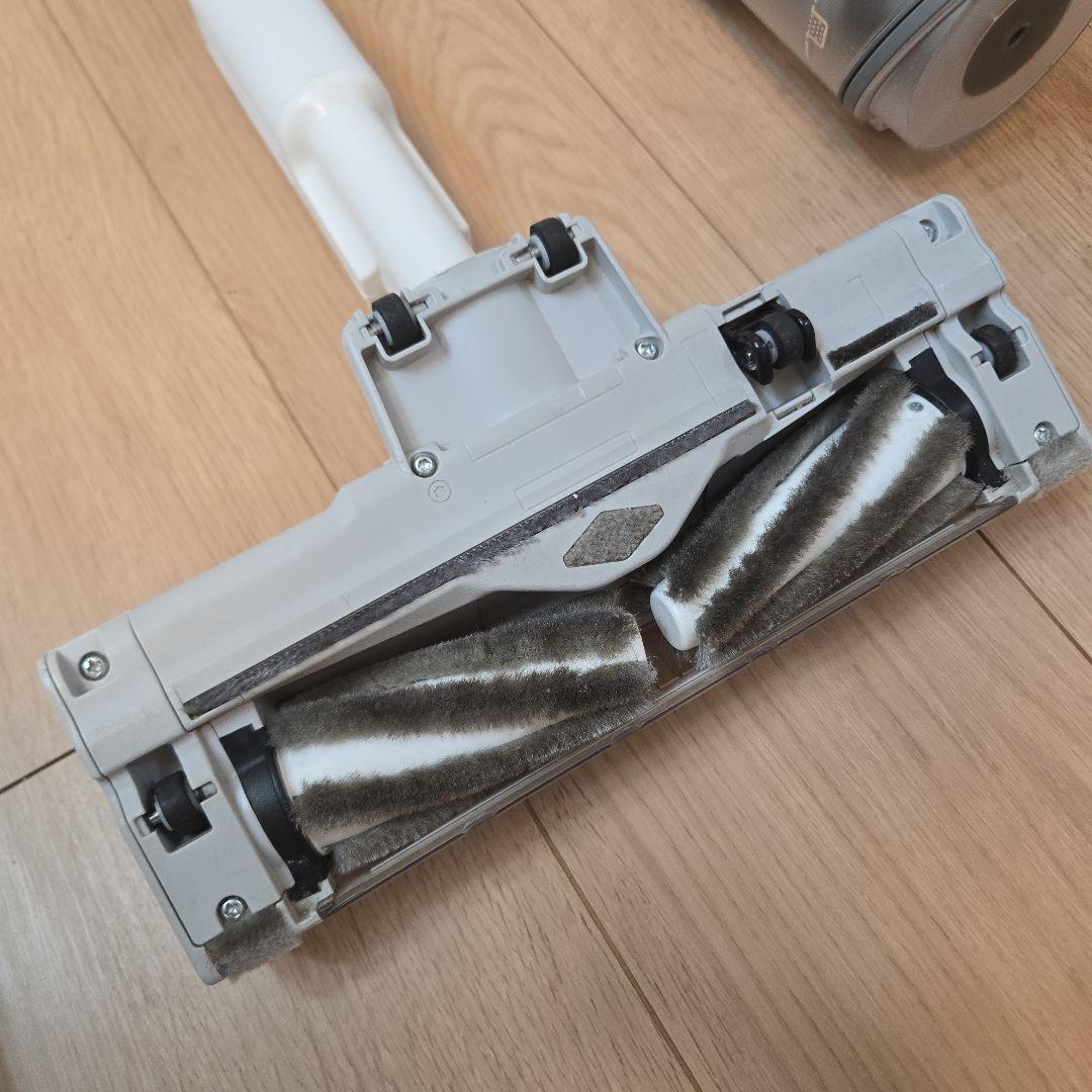 【ぴ太郎】2023年製Panasonic掃除機 mc-sb85k