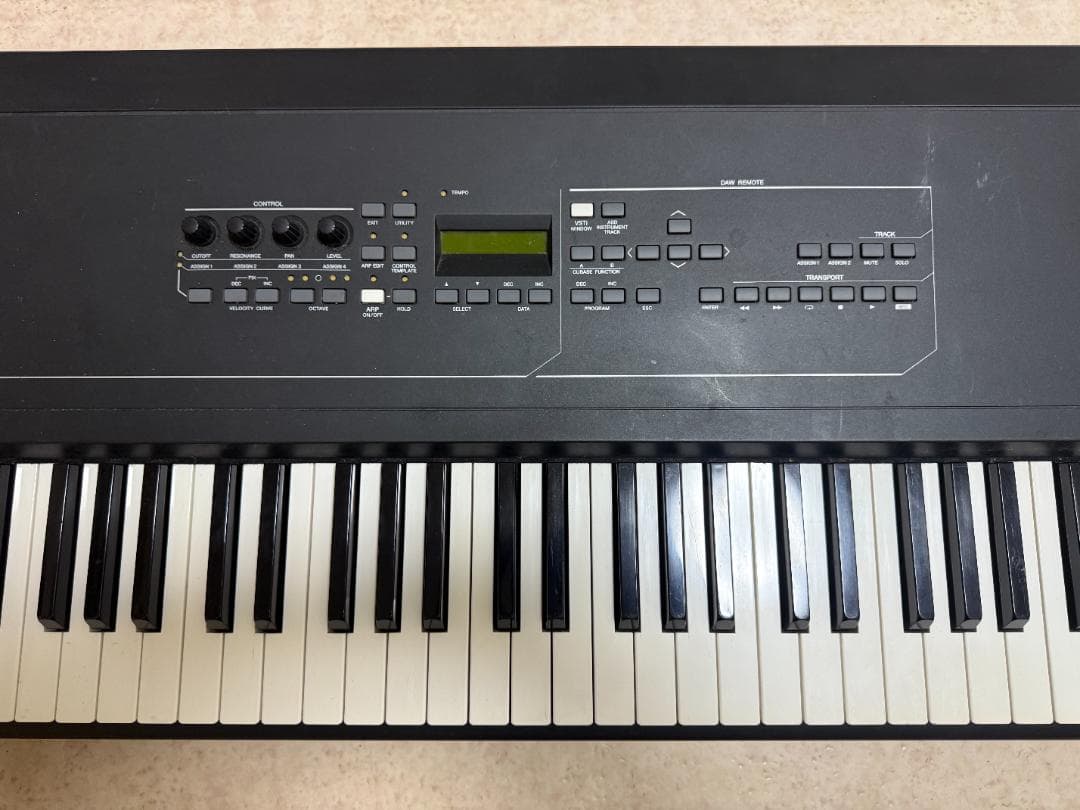 引取り限定 YAMAHA KX8