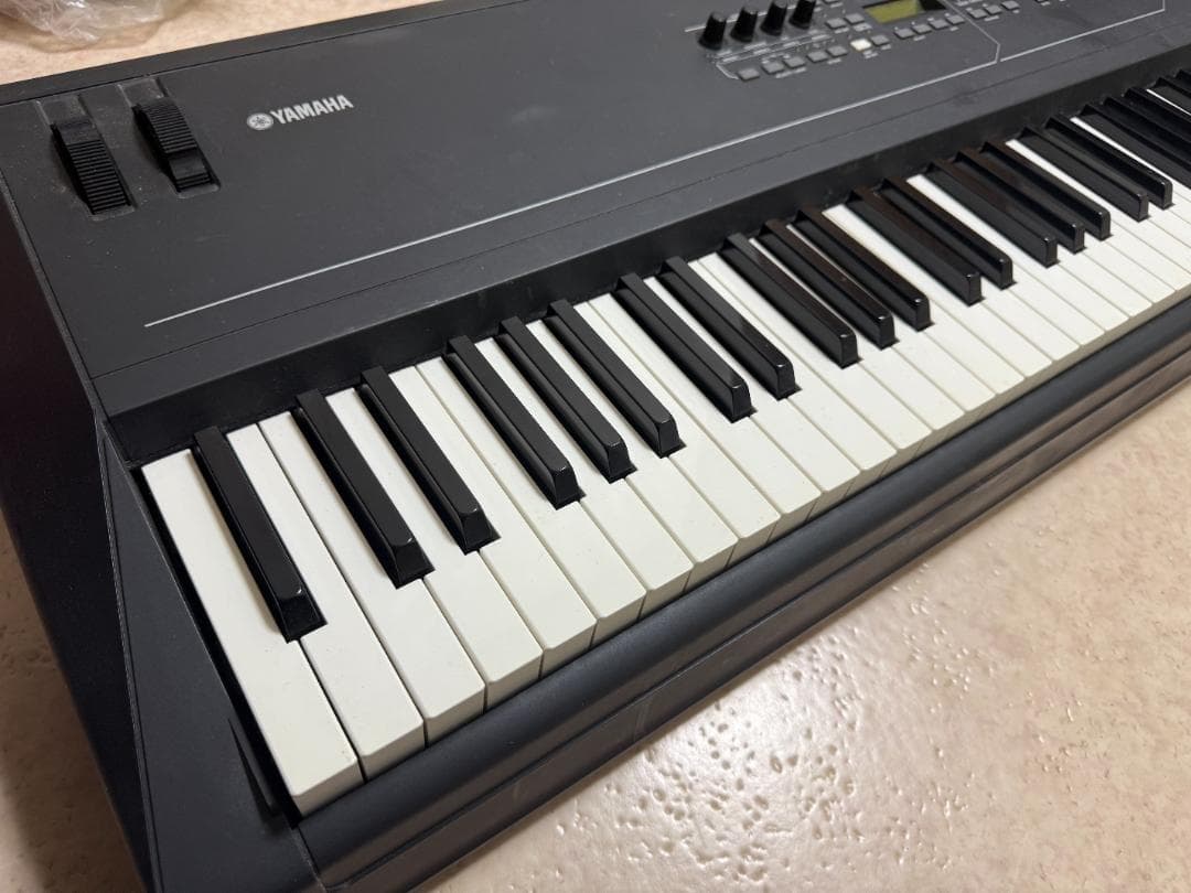 引取り限定 YAMAHA KX8