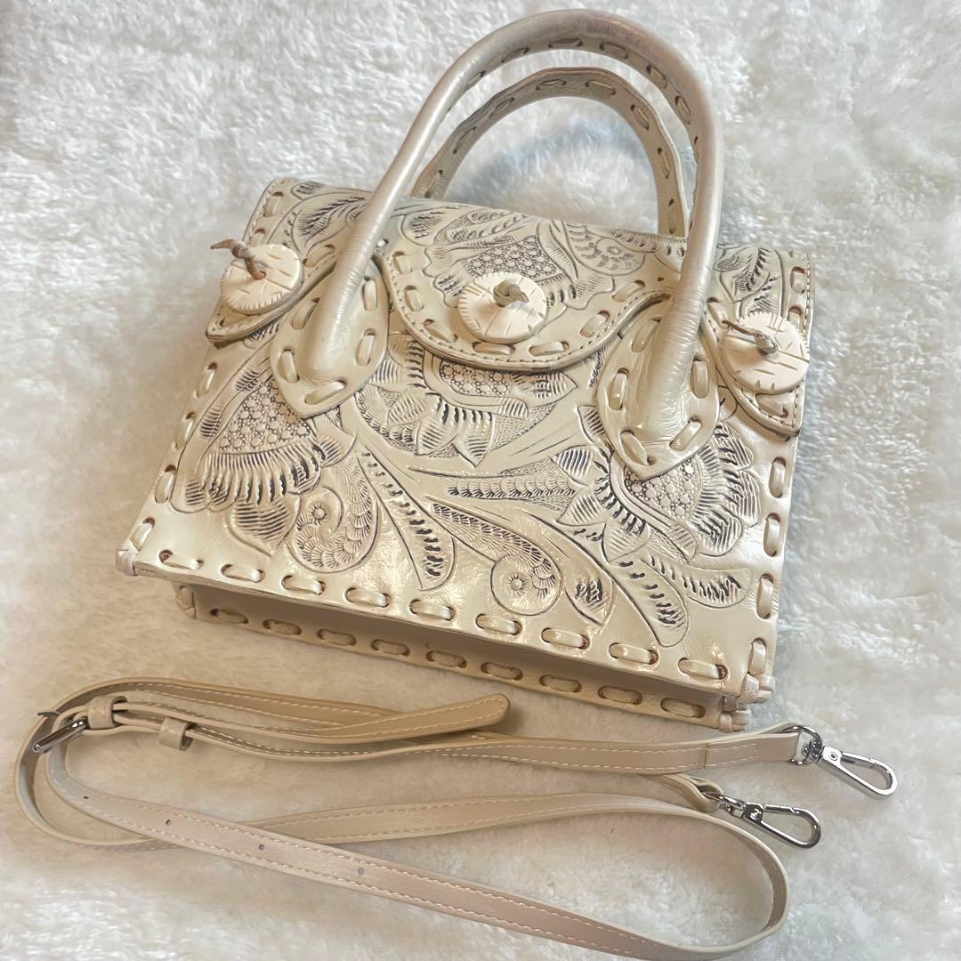 グレースコンチネンタル カービングトライブス バッグ ミニマエストラ