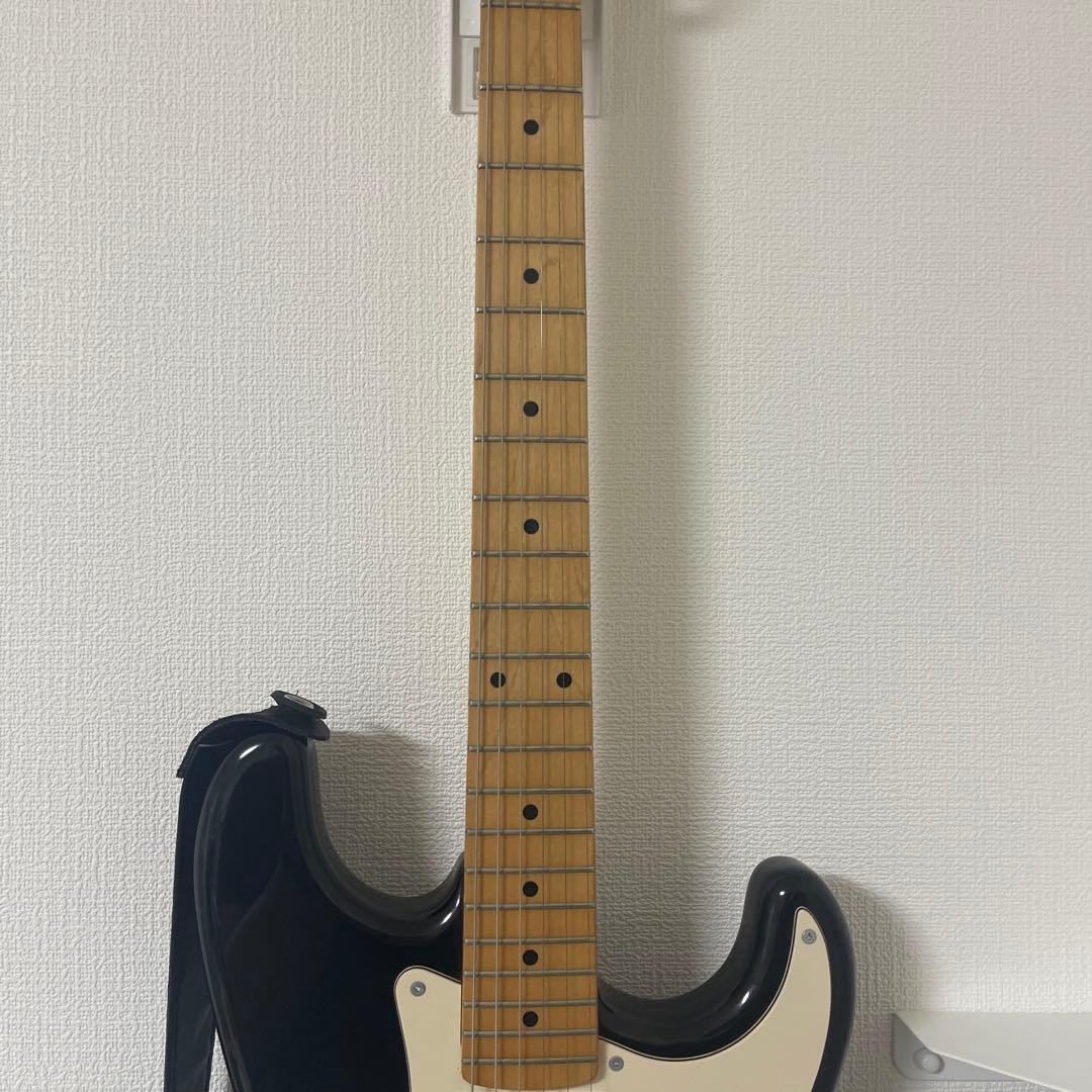 FERNANDES エレキギター ブラック ストラトキャスター