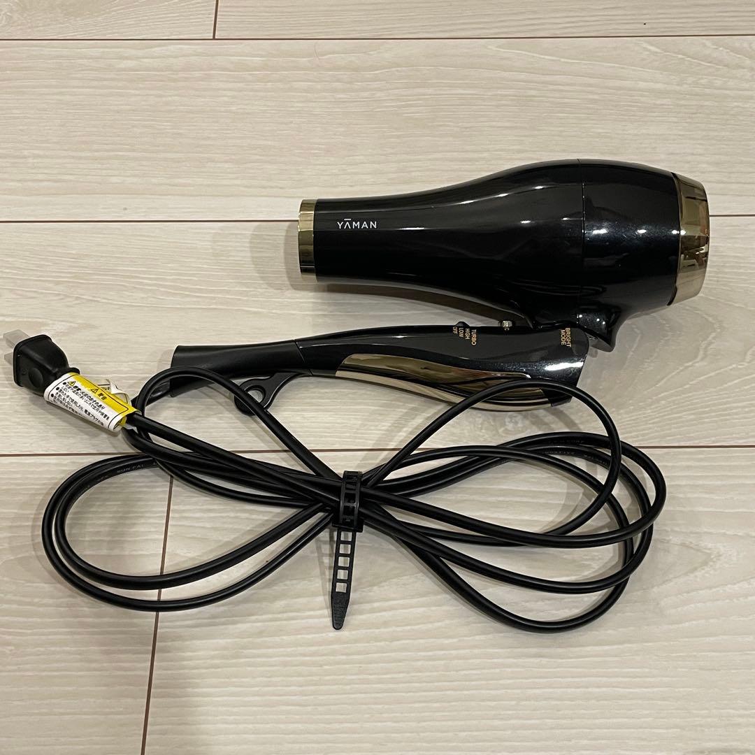 YA-MAN ヤーマン ヘアドライヤー ヴェーダブライトPLUS ドライヤー