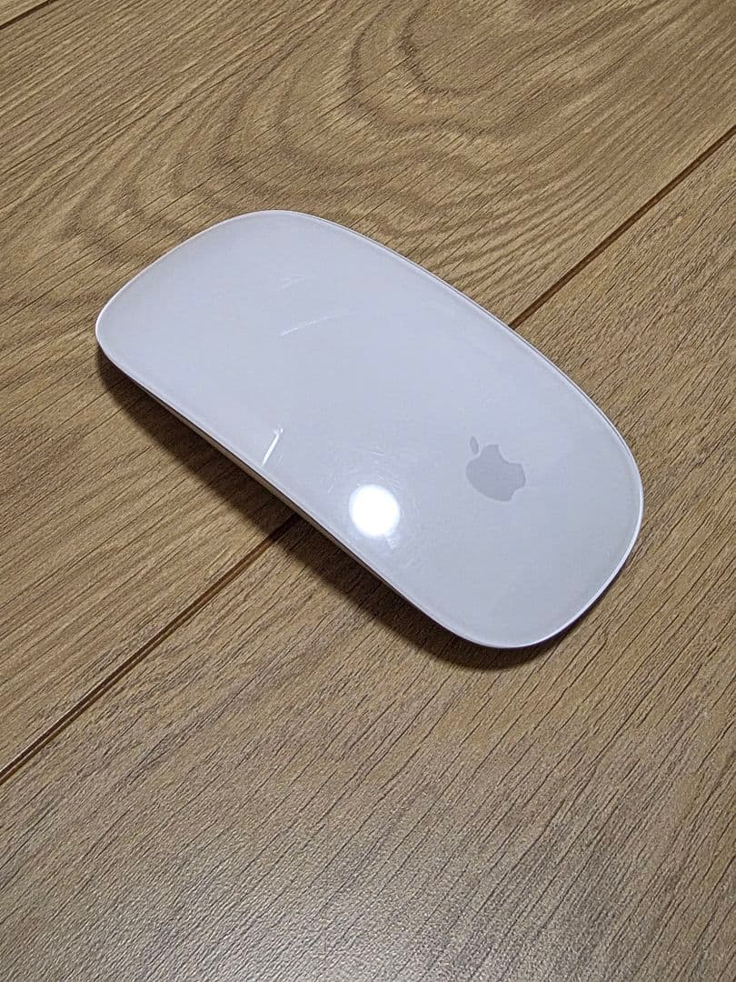 iMac 24インチ M3 8CPU/8GPU 8GB 256GB シルバー