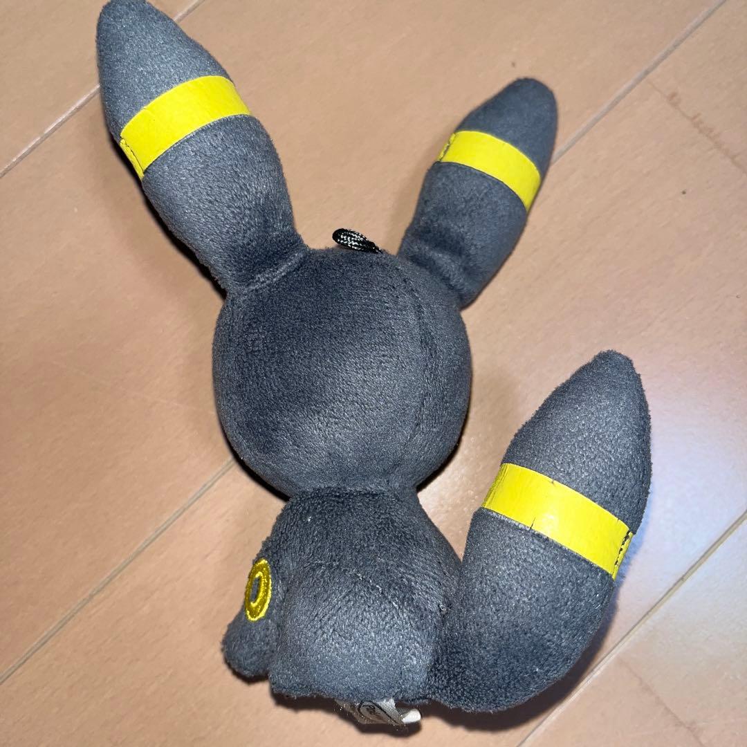 ポケモン　ブラッキー　ぬいぐるみ