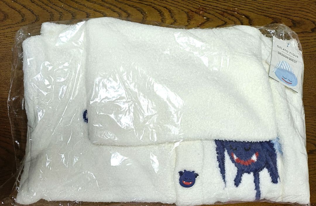 新品　未使用　ジェラートピケ ドラゴンクエスト カウチン　カーディガン