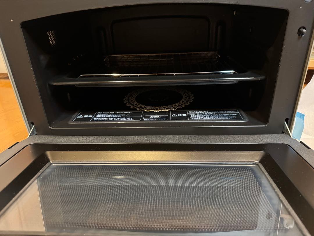 【東芝】石窯ドーム　電子オーブンレンジ　ER-KD8（H）2013年モデル