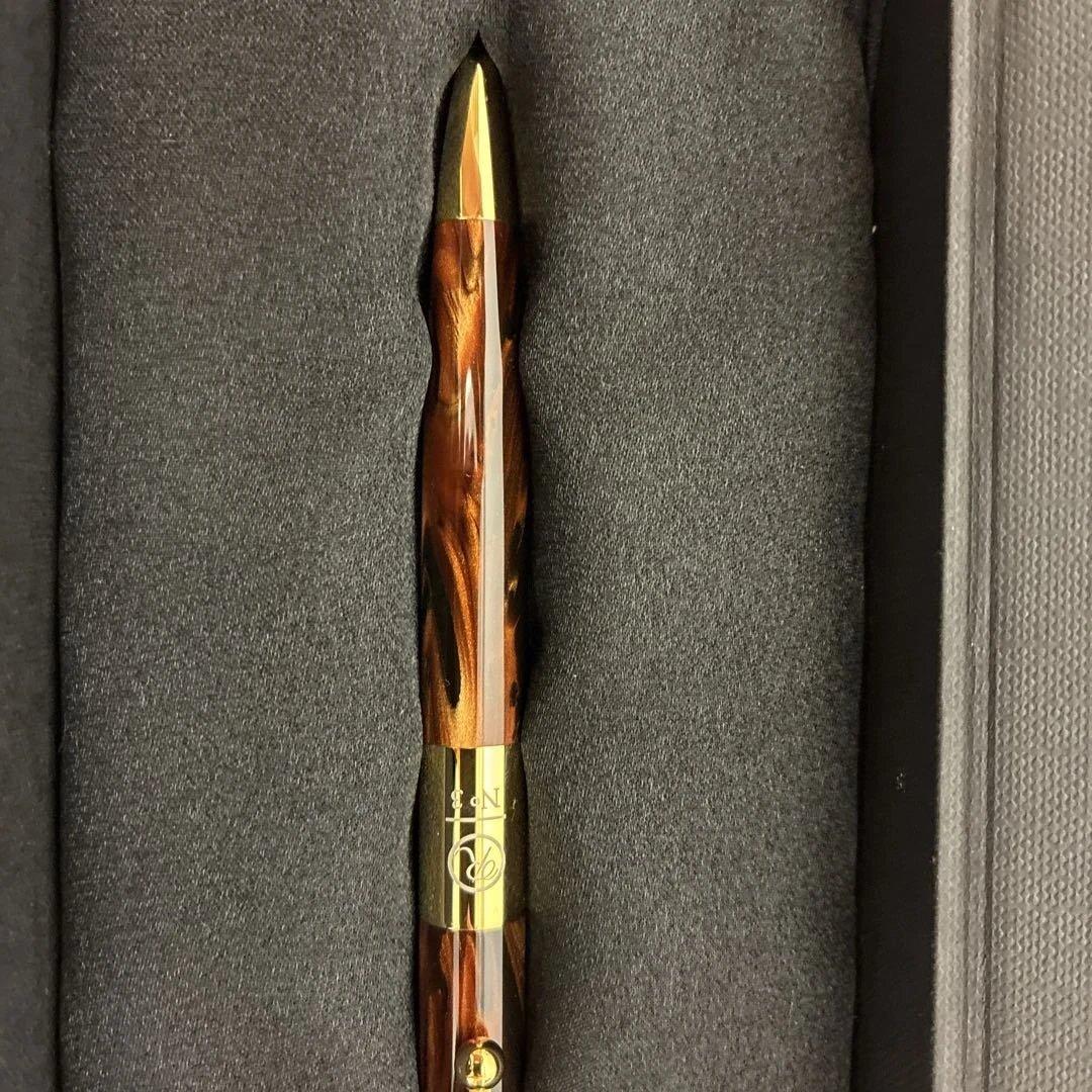 Romeo no.3 オーリックアンバー