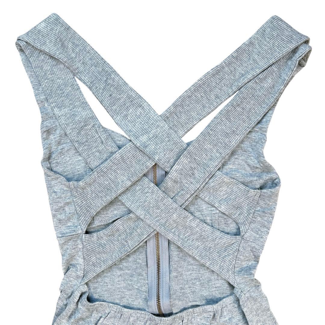 d.i.a　ダイヤ　鍵チャーム　バッククロスタンクトップ　Y2K　平成ギャル