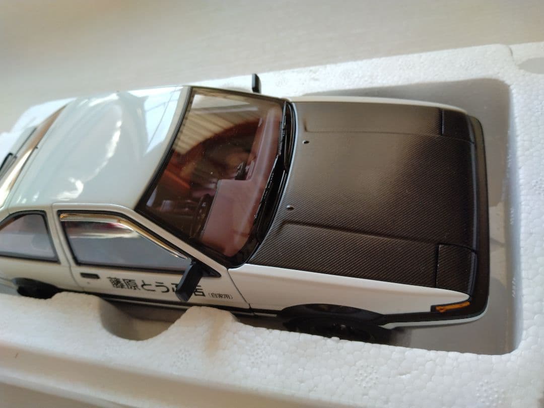 オートアート 1/18 AE 86 頭文字D Project D ver.