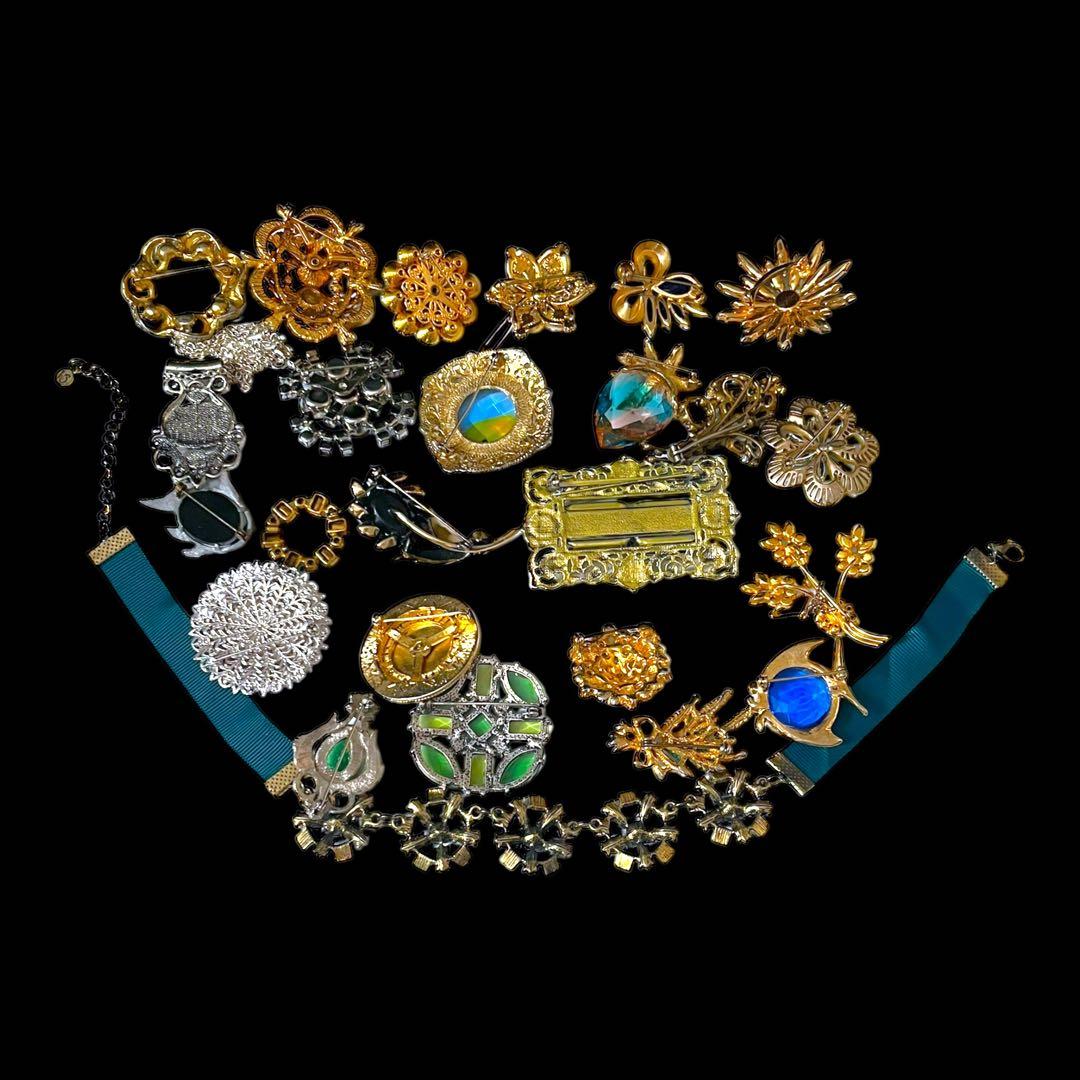 ☆2025年&2026年福袋☆レッド&マルチカラー☆26点アクセサリーセット