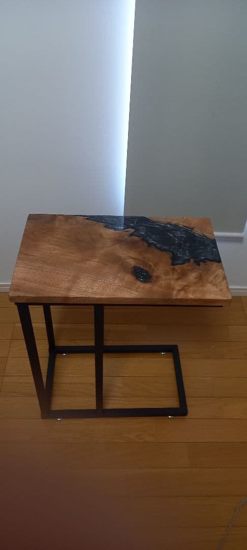 リバーテーブル　レジンテーブル　サイドテーブル