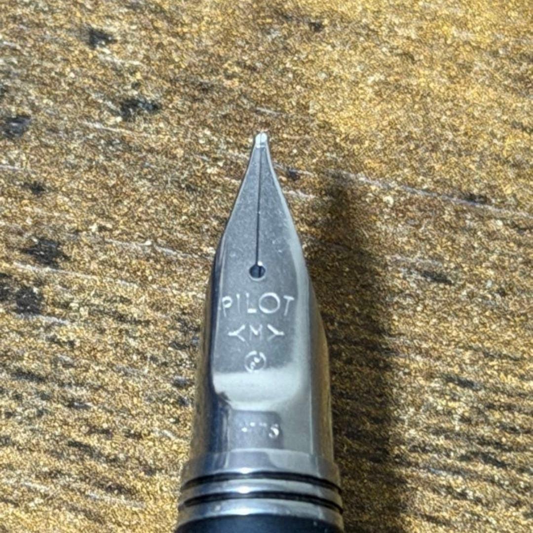 未使用　1975年製　艶消し　マットブラック　ミュー　パイロット　万年筆　中字