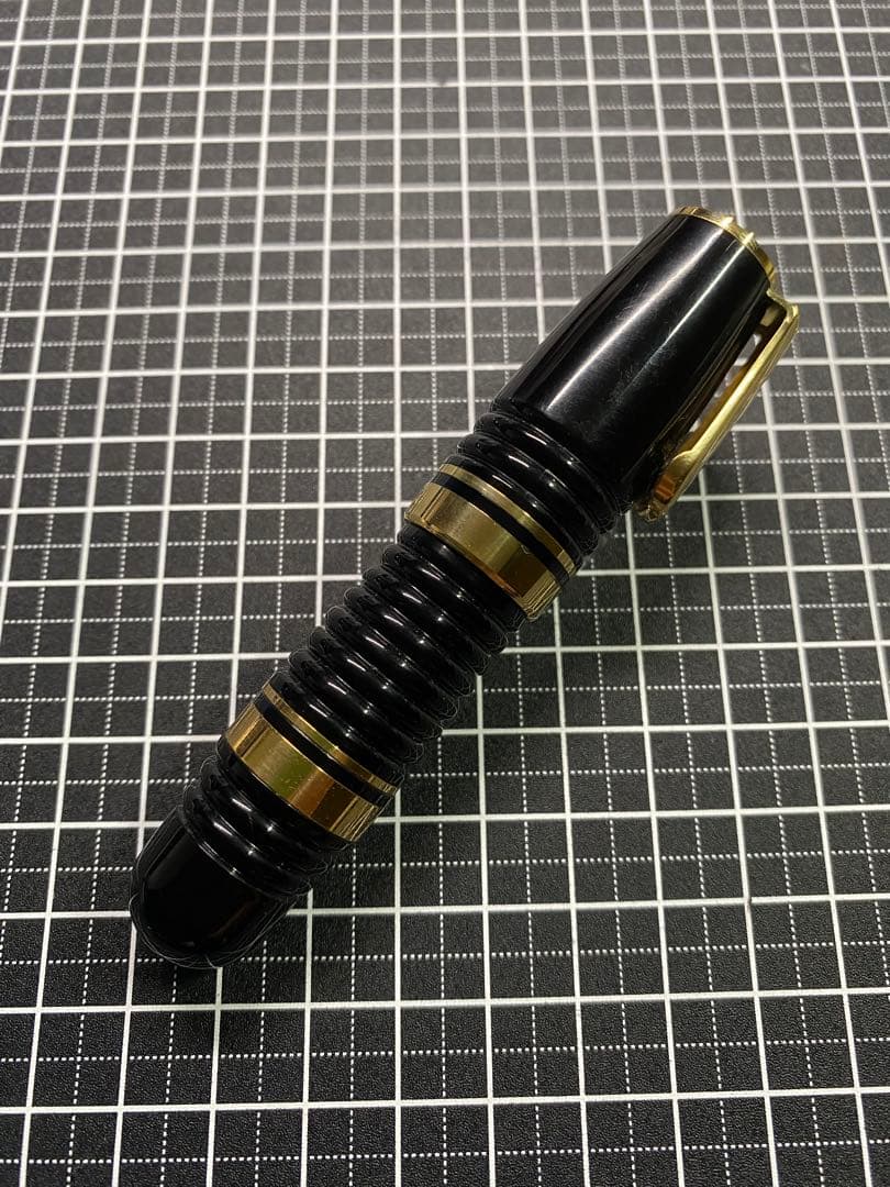 Platinum Glamor 万年筆　字幅M