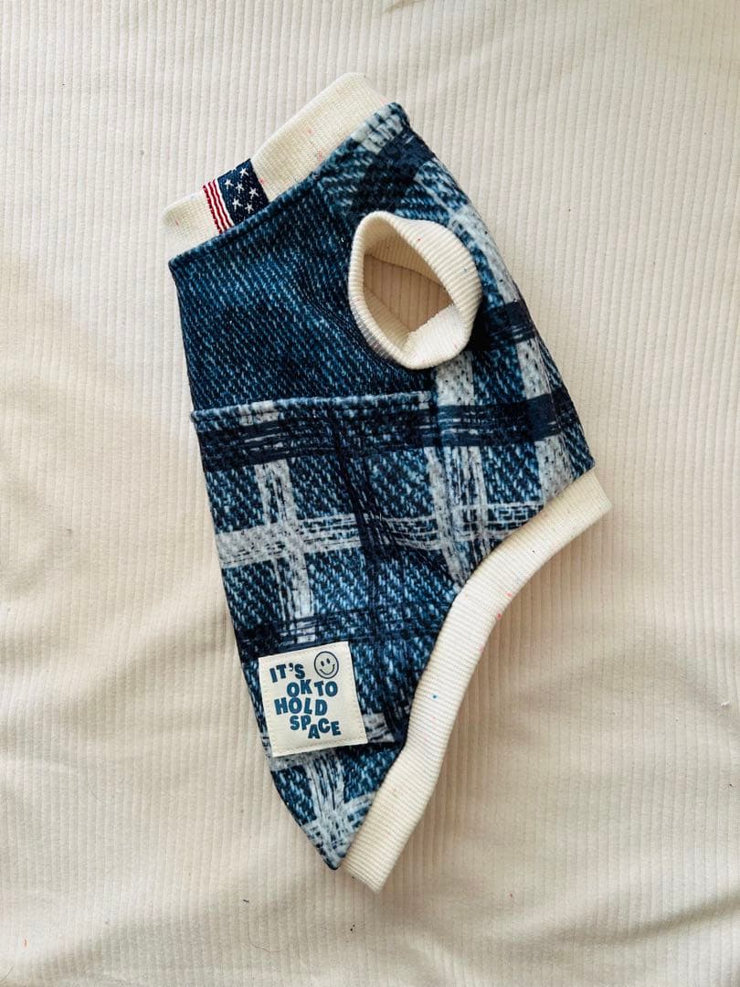 犬服ハンドメイド　タンクトップ(モカ＆アルディ)