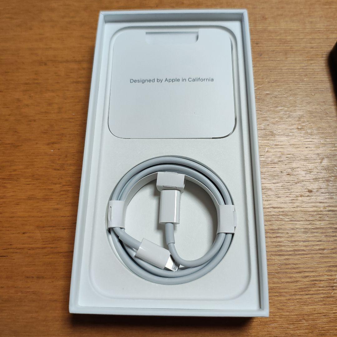 【新品未使用品】iPhone13 128GB Midnight 1月6日交換