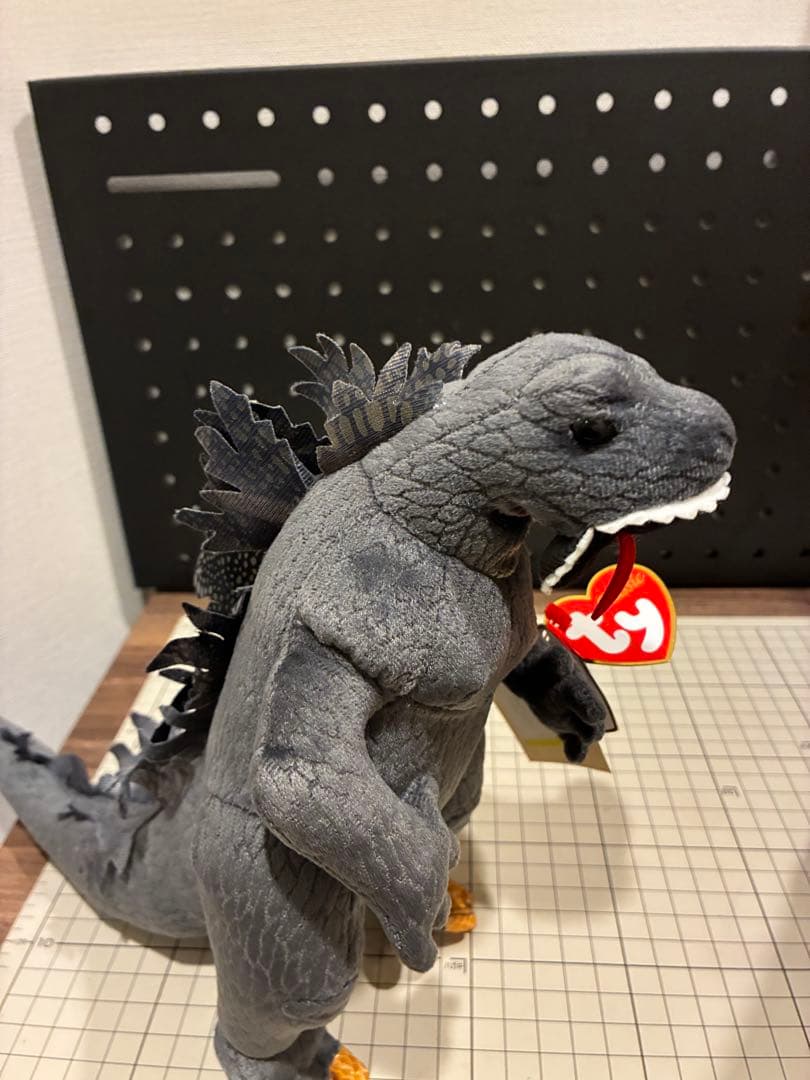 ゴジラ　キングギドラ　ぬいぐるみ