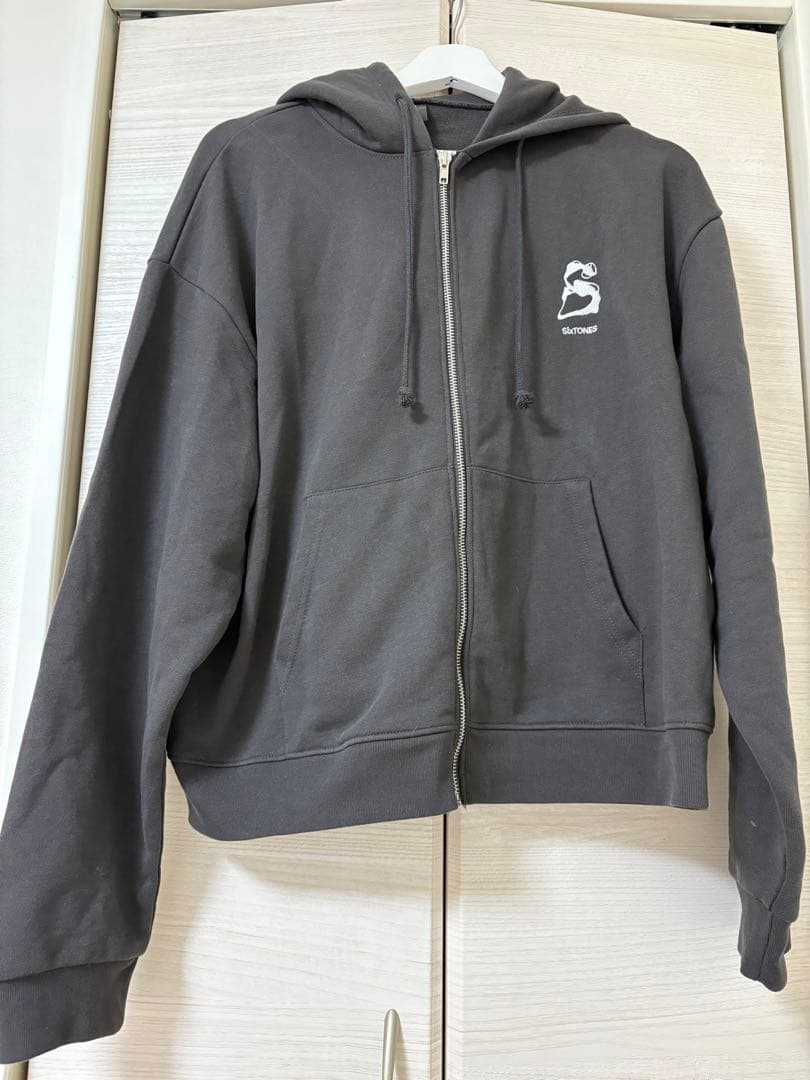 SixTONES MILE SixTONES パーカー