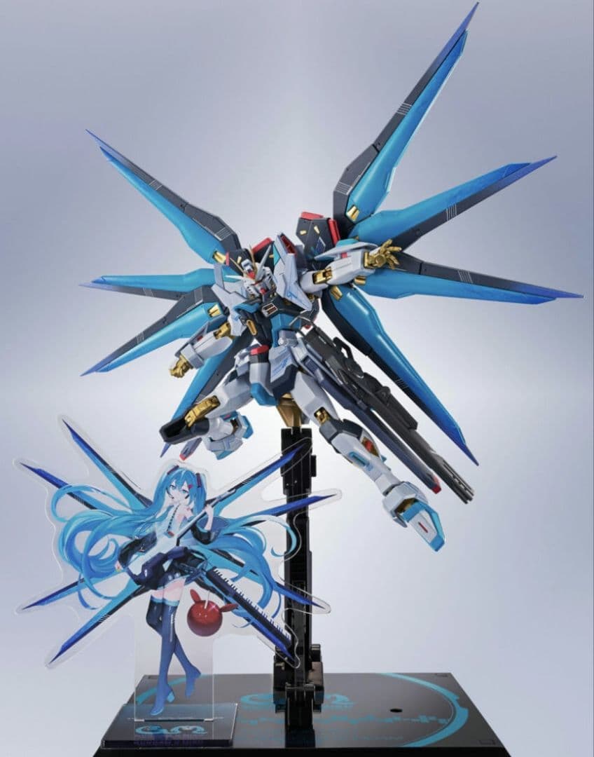 メタルロボット魂 STRIKE FREEDOM GUNDAM TYPEⅡ初音ミク