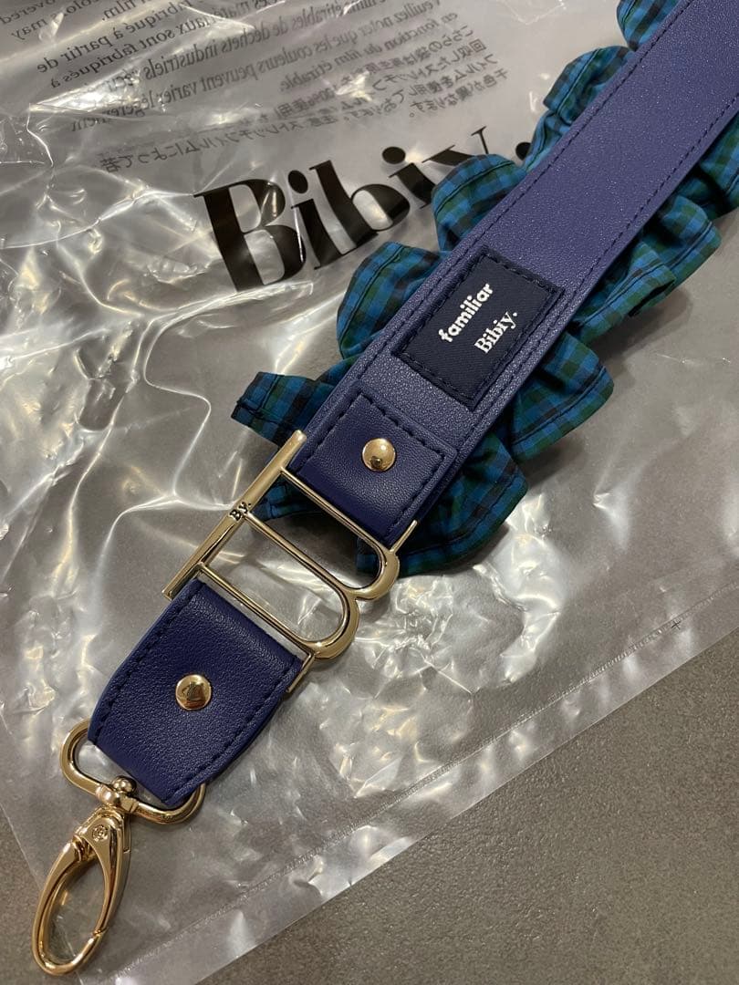 ファミリア bibiy コラボ フリル ストラップ