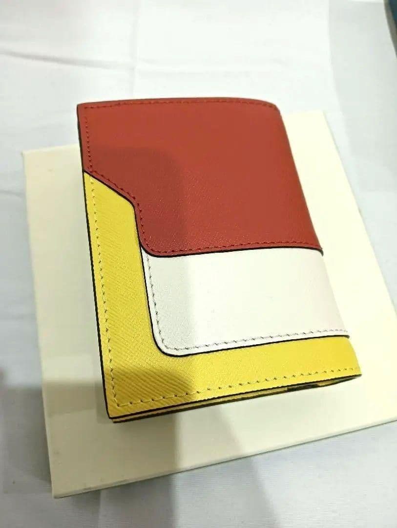 MARNI マルニ 2つ折り財布 ブラウン イエロー