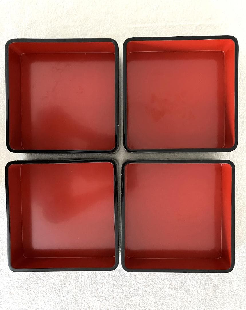 宮内庁御用達 漆器 山田平安堂　四段重　花筏蒔絵