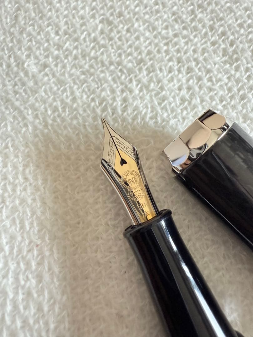 プラチナ万年筆90週年、カーボン軸