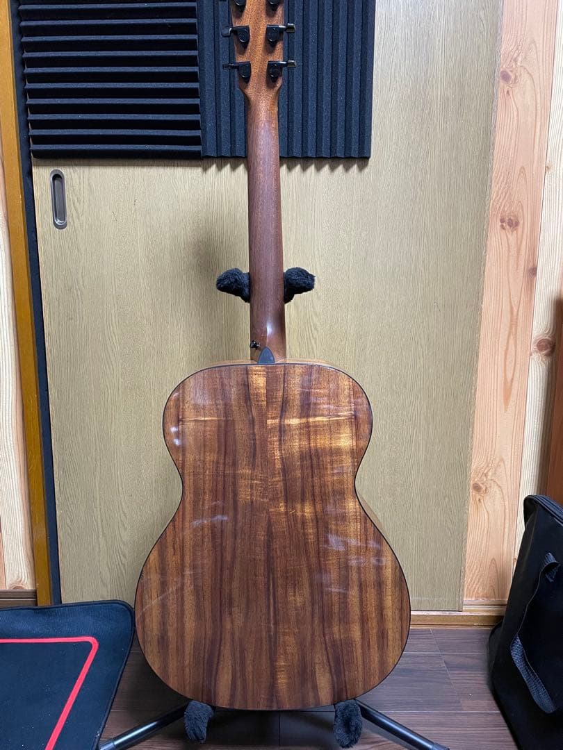 C.F. Martin アコースティックギター000-12E Koa