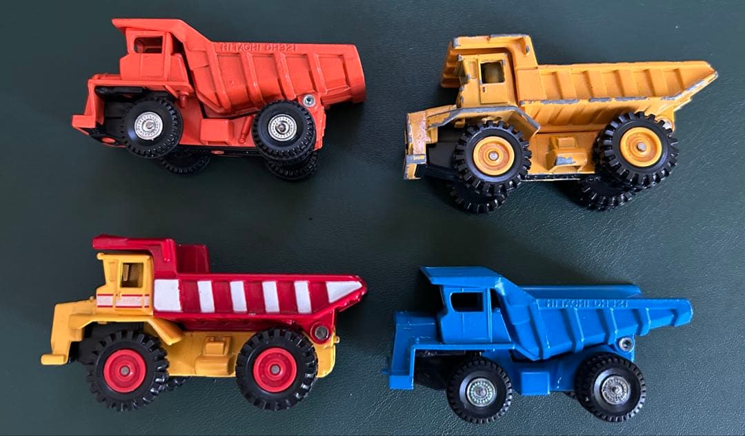 トミカ オフロードダンプ 4台セット