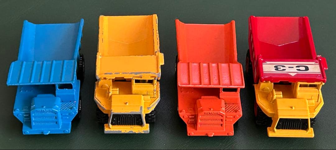 トミカ オフロードダンプ 4台セット