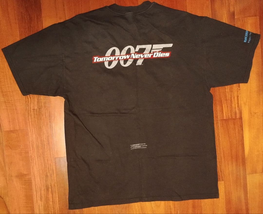 美品 007 ジェームズ・ボンドトゥモロー・ネバー・ダイ プロモ Tシャツ XL