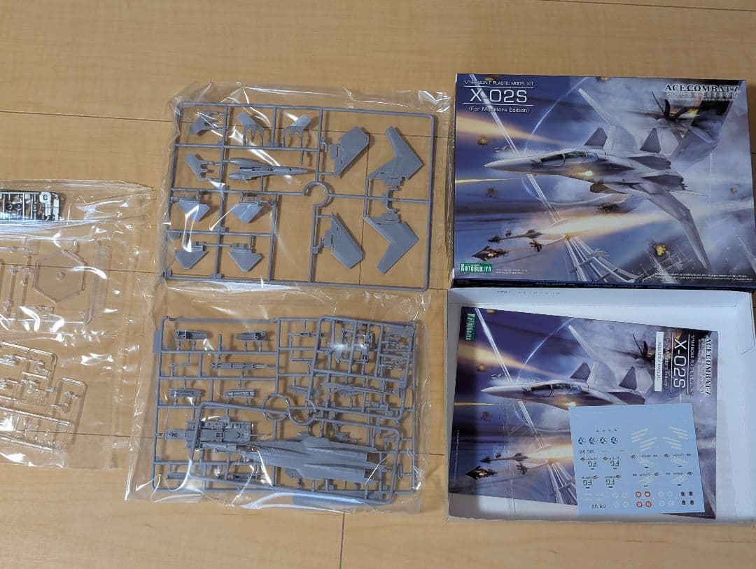 エースコンバットシリーズ 1/144スケール 架空機プラモデル 3種セット